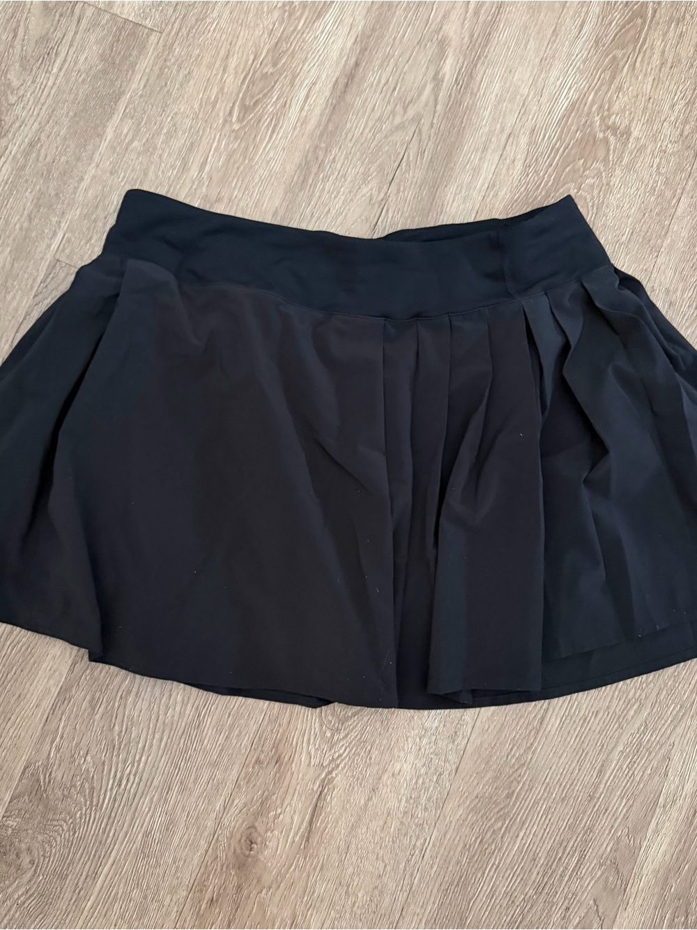 Lululemon Black Pleated Skort
